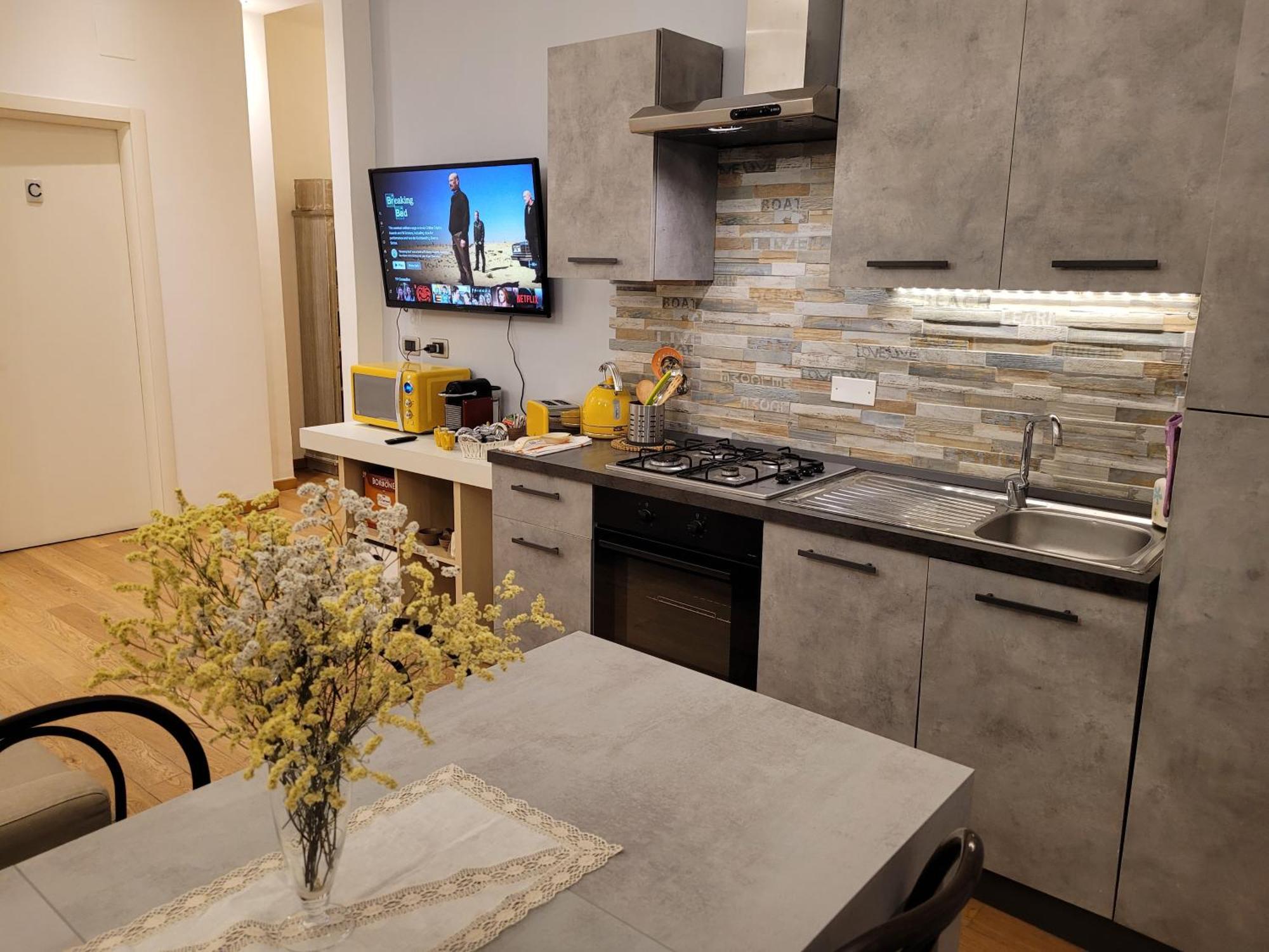 Baribello Apartment - 3 Bedrooms 3 Bathrooms - Bari Central Station Extérieur photo