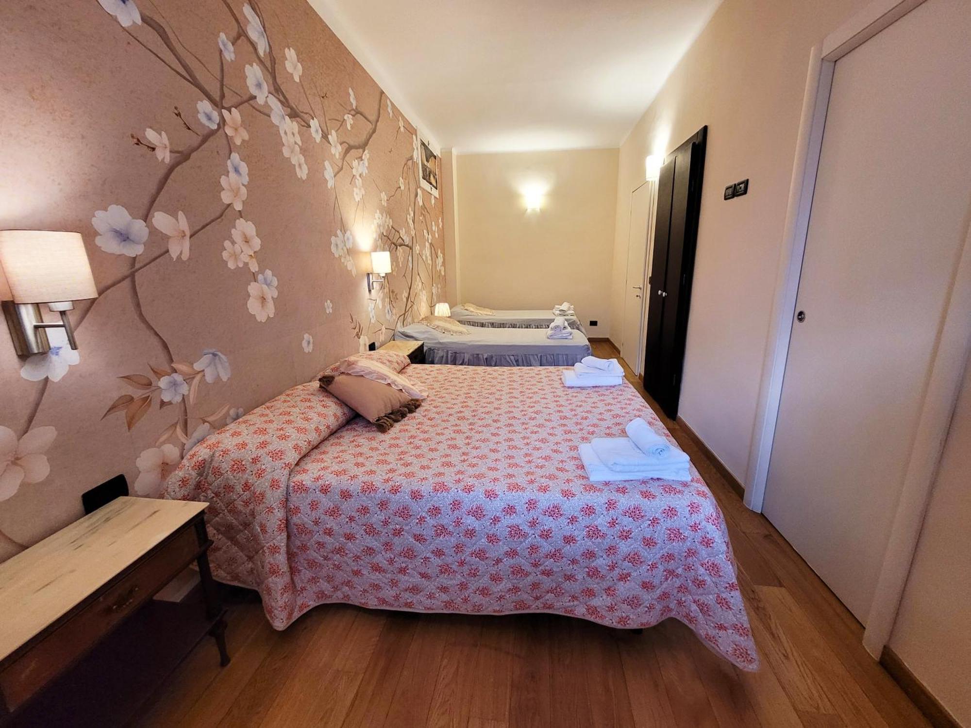 Baribello Apartment - 3 Bedrooms 3 Bathrooms - Bari Central Station Extérieur photo